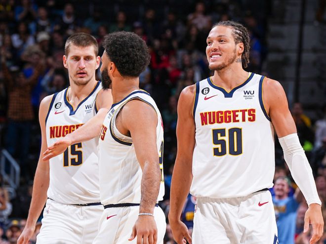 巴萨迎来疯狂十二月，团队成长关键期（巴萨踏入魔鬼十二月，球队蜕变关键期）