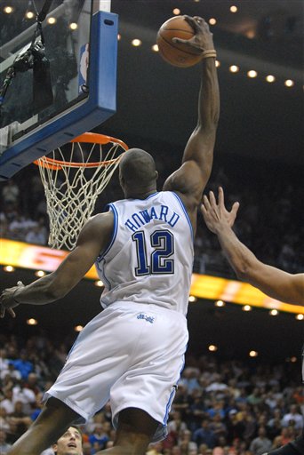 双子星状态火热！小波特连续三场得分30+，赵四再获三双（双核火力全开！小波特连砍三场30+，赵四再拿三双）